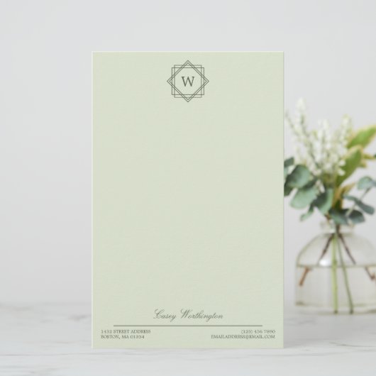 Elegant Geometrisch Olijfgroen Monogram & Naam Briefpapier (Staand voorkant)