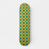 Elegant geruit patroon in groen en goud persoonlijk skateboard (Voorkant)