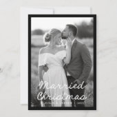 Elegant getrouwd kerstscript zwart 2 foto feestdagenkaart (Voorkant)