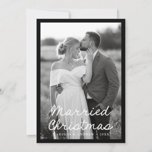 Elegant getrouwd kerstscript zwart 2 foto feestdagenkaart (Voorkant)