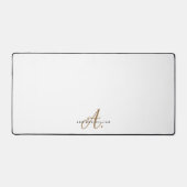 Elegant Gewoon Wit Goud Script Monogram Bureaumat (Voorkant)
