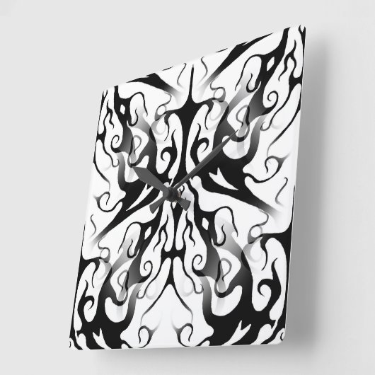 Elegant gezicht in vuur en vlammen Tribal Design Vierkante Klok (Hoek)