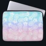 Elegant Girly Gradient Panapple Pattern Colorful Laptop Sleeve<br><div class="desc">Rendy anananas patroon in roze,  paars,  blauw en wit.</div>