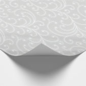 Elegant girly Silver Floral Monogram Cadeaupapier (Hoek)
