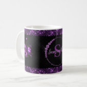 Elegant Girly Stylish Paars Monogram Black Koffiemok (Voorkant links)