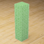 Elegant Glitter Encrusted Green Diamonds Pattern Wijn Geschenkdoos<br><div class="desc">Elegant girly omgeven groene diamanten glitter naadloos patroon. Er zijn weinig kleuren beschikbaar,  maar elke kleur kan worden aangevraagd per e-mail.</div>