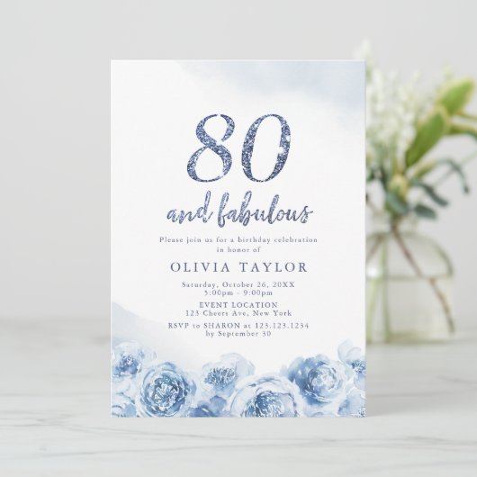 Elegant glitter script blue floral 80th jarig kaart (Staand voorkant)