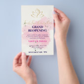Elegant gold and black beauty salon flyer (Hand)