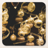 Elegant Gold Baubles en Spiral Pattern Kartonnen Onderzetters (Voorkant)