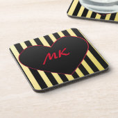 Elegant Gold Black Stripes Red Heart Monogramed Bier Onderzetter (Linkerzijde)