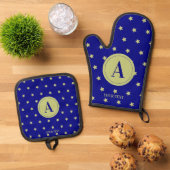 Elegant Gold & Blue Star Pattern Monogram Ovenwant & Pannenlap Set (Top down)
