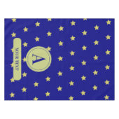 Elegant Gold & Blue Star Pattern Monogram Tafelkleed (Voorkant (Horizontaal))