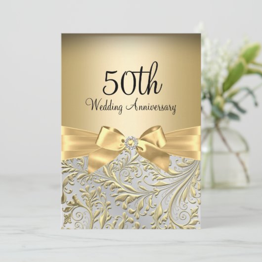 Elegant Gold Bow Floral Swirl 50th Jubileum Kaart (Staand voorkant)