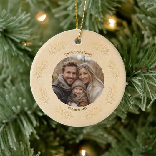 Elegant Gold Branches Family Photo Christmas Beige Keramisch Ornament (Boom)