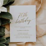 Elegant Gold Calligraphy 70th Birthday Kaart<br><div class="desc">Deze elegante goudkalligrafie 70ste verjaardagsuitnodiging is perfect voor een eenvoudig verjaardagsfeest. Het neutrale ontwerp is voorzien van een minimalistische kaart met romantische en faux gouden folie-typografie. Opmerking: dit ontwerp is niet voorzien van echte gouden folie. Het is een afbeelding van hoge kwaliteit die gemaakt is om op gouden folie te...</div>