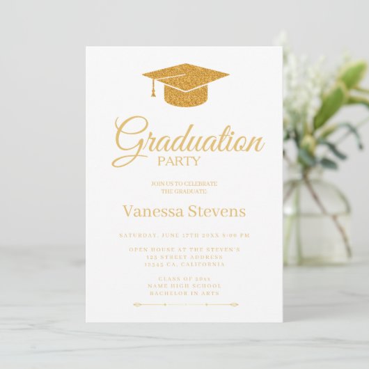 Elegant Gold Calligraphy Graduation Party Kaart (Staand voorkant)