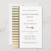 Elegant Gold Chevron Stripes Housewarming Party Kaart (Voorkant)