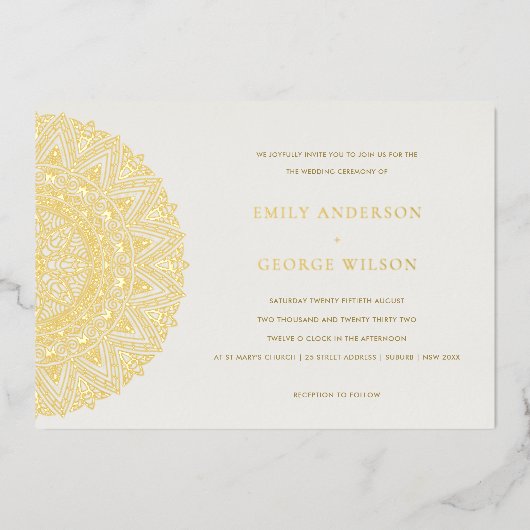 Elegant Gold Classic  Mandala Wedding Invite Folie Uitnodiging (Voorkant)