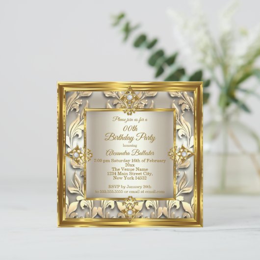 Elegant Gold Cream beige Damask Birthday Party Kaart (Staand voorkant)