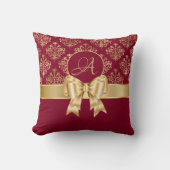 Elegant Gold Damask Monogram op Bourgogne Kussen (Voorkant)