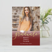 Elegant Gold Dark Red Photo Afstuderen Invitation Kaart (Staand voorkant)