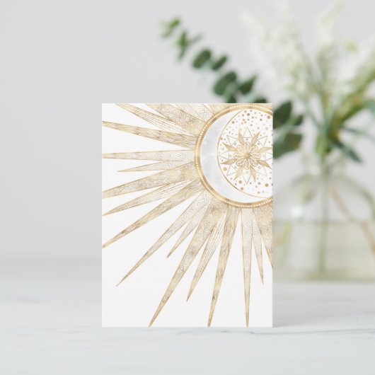 Elegant Gold Doodles Sun Moon Mandala Design Feestdagenkaart (Staand voorkant)