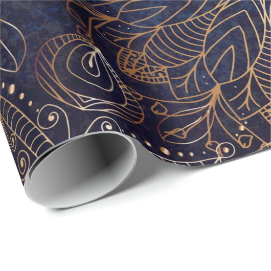 Elegant Gold en Dark Blue Floral Mandala Pattern Cadeaupapier (Rol Hoek)