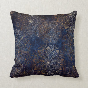 Elegant Gold en Dark Blue Floral Mandala Pattern Kussen