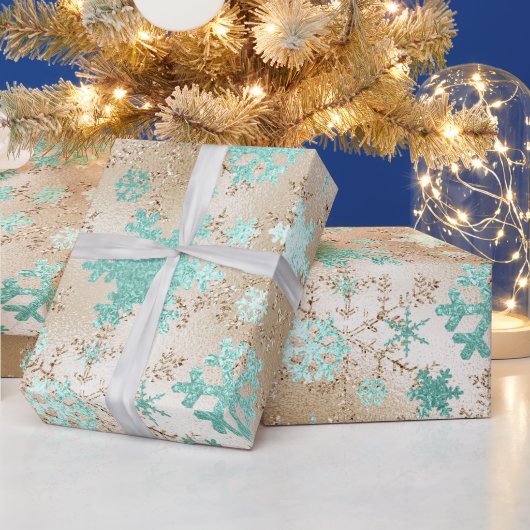 Elegant Gold- en Mint-kerstsnowflake-patroon Cadeaupapier (Feestdagen)