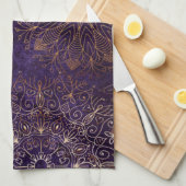 Elegant Gold en Paarse Floral Mandala Pattern Theedoek (Quarter Fold)