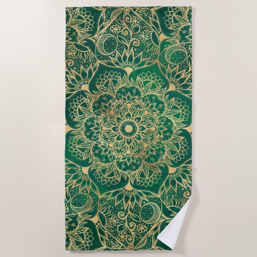 Elegant Gold Floral Mandala Green Design Strandlaken (Voorkant)