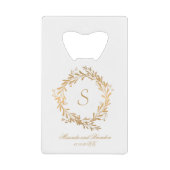 Elegant Gold Floral Monogram Weddenschap Creditkaart Flessenopener (Voorkant)