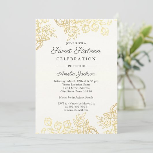 Elegant Gold  Floral Sweet Sixteen Invite Kaart (Staand voorkant)