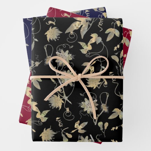 Elegant Gold Flowers Black Burgundy Navy Inpakpapier Vel (In situ)