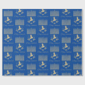 Elegant Gold Flying Dove Menorah Blue Hanukkah Cadeaupapier (Vlak)