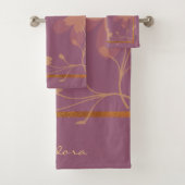 Elegant Gold Fuchsia Abstract Floral Patern Bad Handdoek (Insitu)