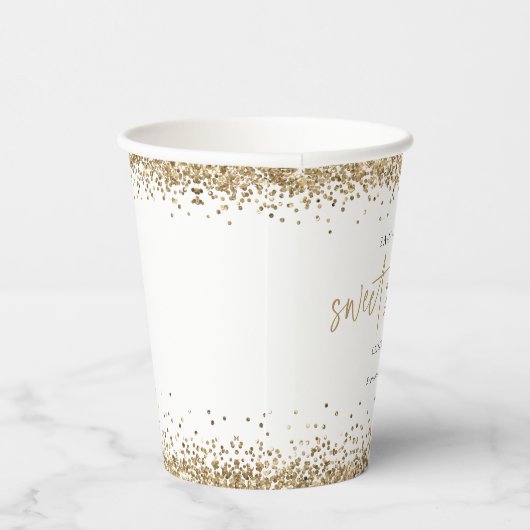 Elegant Gold Glitter Name Date Sweet Sixteen Papieren Bekers (Rechts)