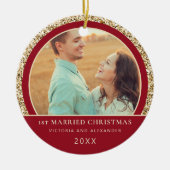 Elegant Gold Glitter Red, eerste kerst met huwelij Keramisch Ornament (Voorkant)