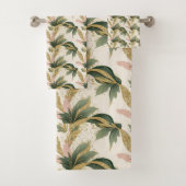 Elegant Gold & Green Botanical Leaf Pattern Bad Handdoek (Insitu)