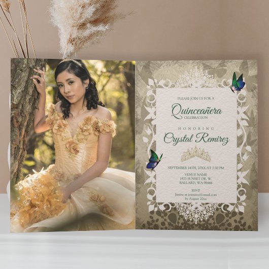 Elegant Gold Green Butterflies Quinceanera Invite Folie Wenskaart