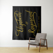 Elegant Gold Handwrited Swash Calligraphy Wedding Wandkleed (In situ)