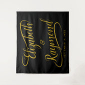 Elegant Gold Handwrited Swash Calligraphy Wedding Wandkleed (Voorkant)