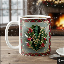 Elegant Gold Holly Christmas Initial Letter M Koffiemok