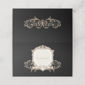 Elegant Gold in Black Swirls Shield Wedding Plaatskaartje (Buitenkant ongevouwen)