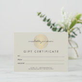 Elegant Gold Leaf Logo op Tan Gift Certificaat (Staand voorkant)