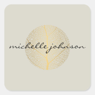 Elegant Gold Leaf Logo op Tan Vierkante Sticker