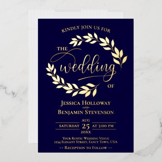 Elegant Gold Leaves op marineblauw Classy Wedding Folie Uitnodiging (Envelop)