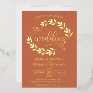 Elegant Gold Leaves op Terracotta Classy Wedding Folie Uitnodiging