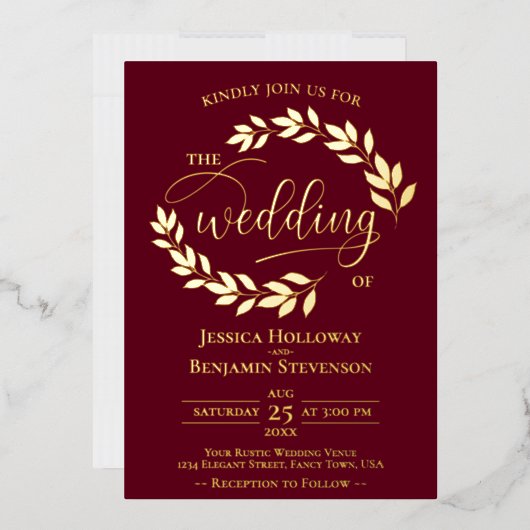 Elegant Gold Leaves over het Burgundy Classy Weddi Folie Uitnodiging (Envelop)