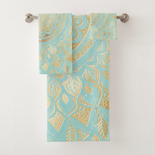 Elegant Gold Light Blauwgroen Mandala Floral Bad Handdoek (Insitu)